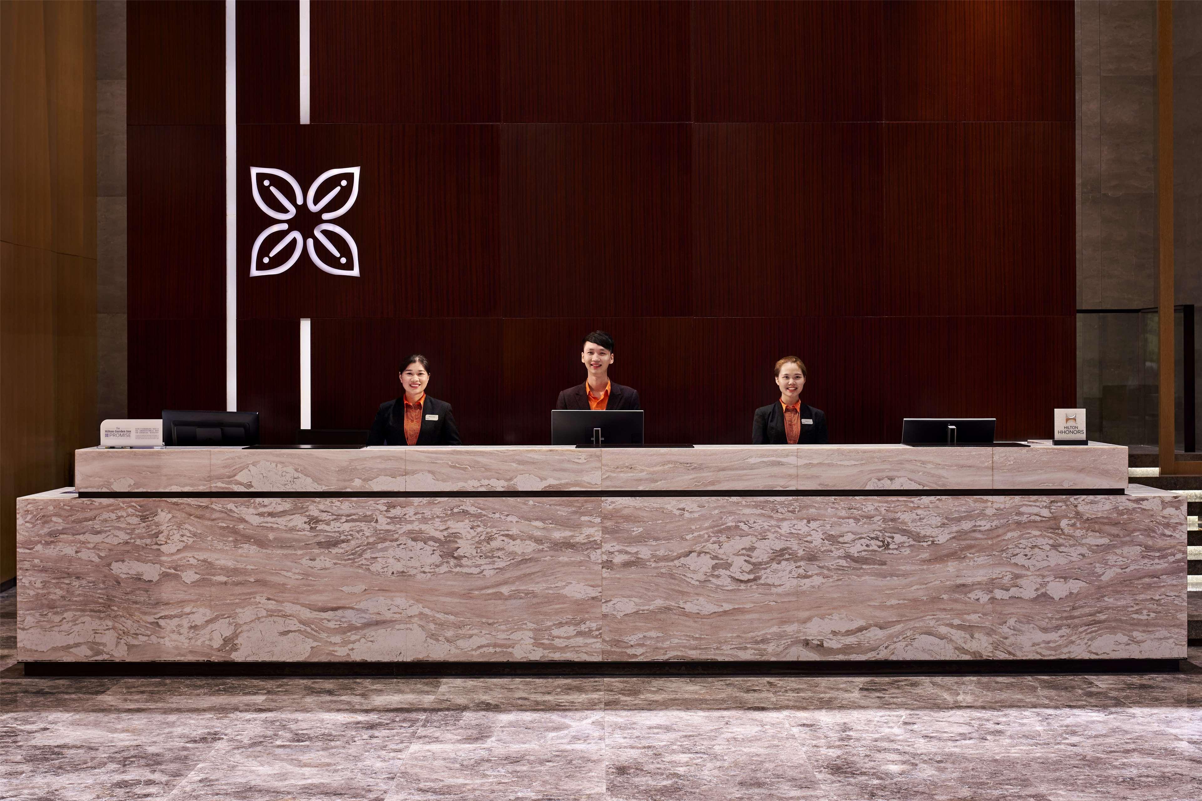 Hilton Garden Inn Foshan Exterior foto